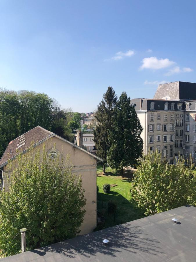 Appart Meuble 45M2 Calme Et Lumineux Au Continental Vittel Exterior foto